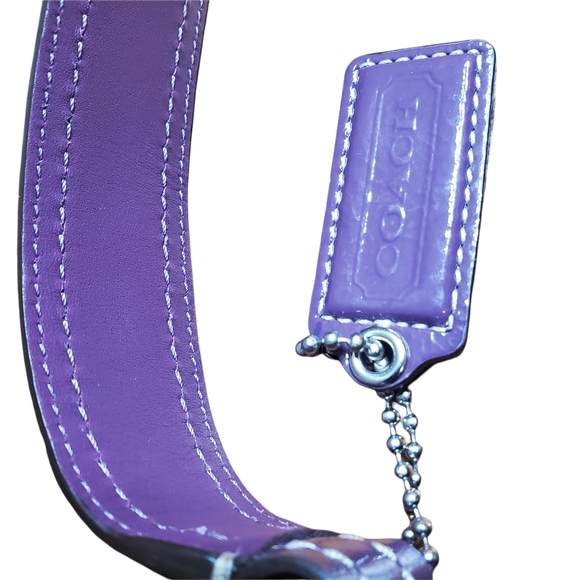 New without tag. Purple, stylish, Coach purse, Excellent condition - Picture 5 of 10